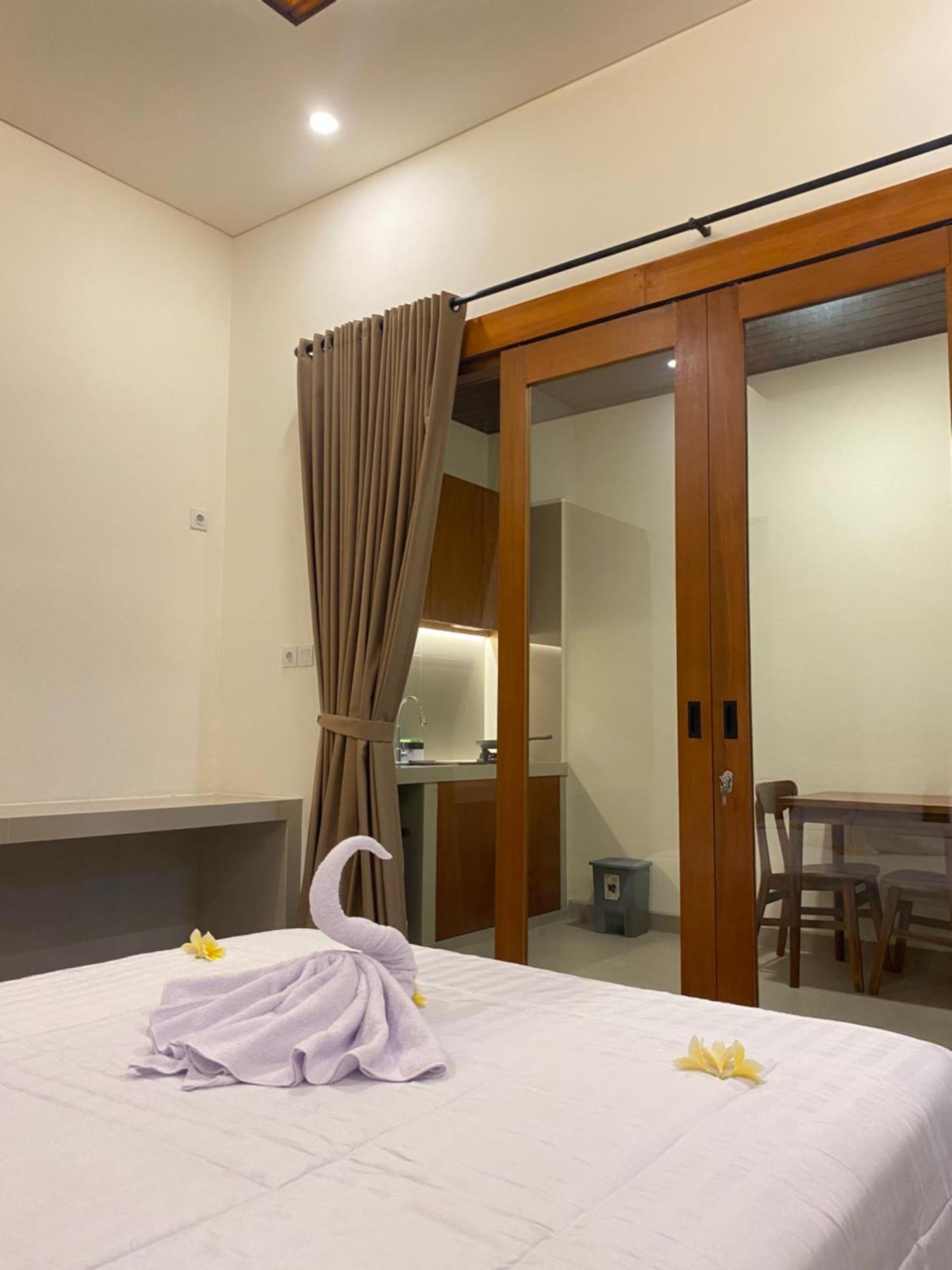 Kubu Asri Guest House Ungasan Екстериор снимка